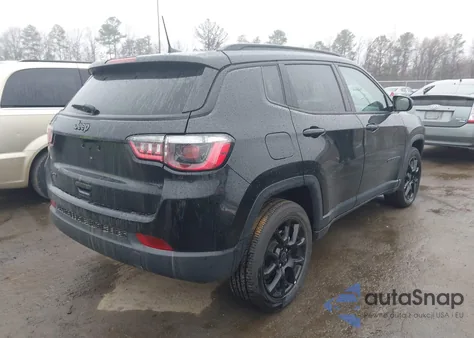 2025 Jeep Compass Latitude 4X4 from USA, damaged, VIN 3C4NJDBN0ST605953
